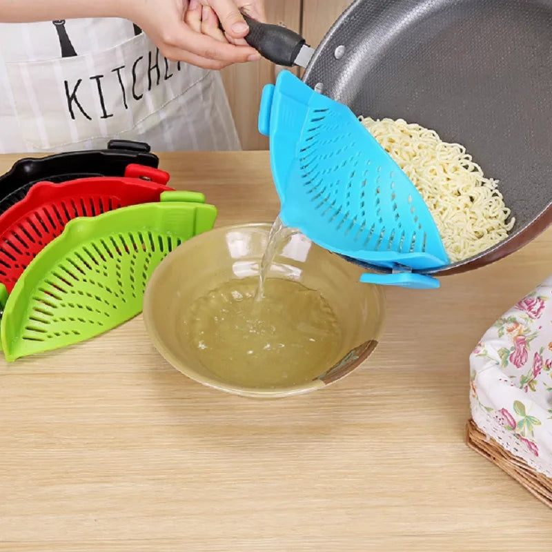 Quick-Clip Strainer: No-Spill Draining for Pots & Pans